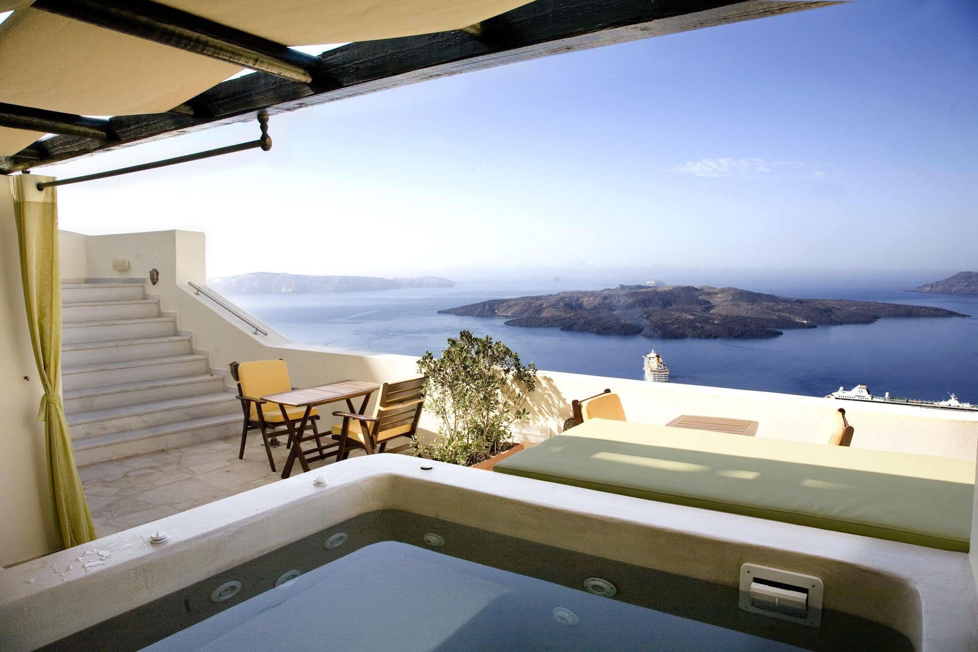 Hotell Adamis Majesty Suites Fira (Santorini)